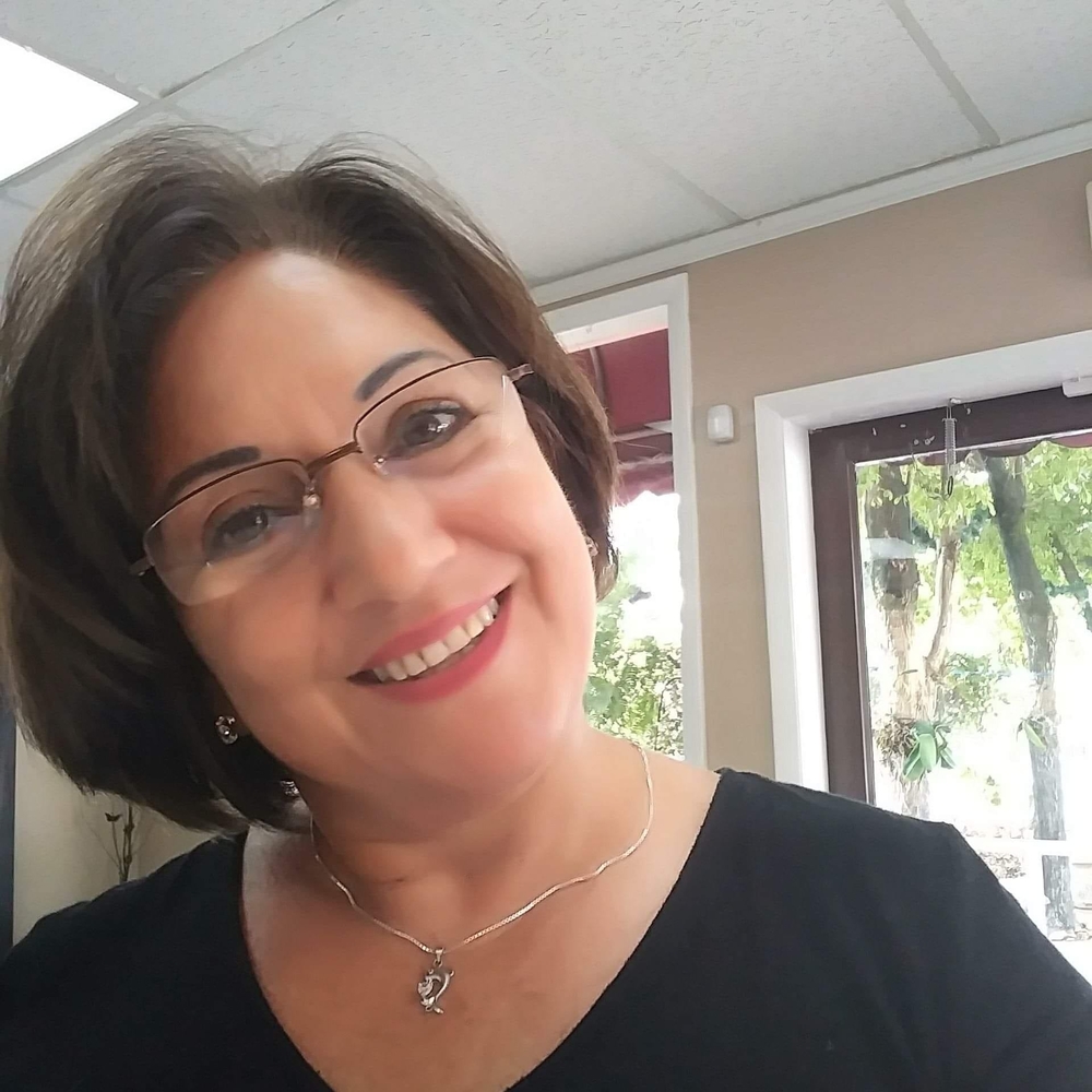 Meet your Posher, Susana